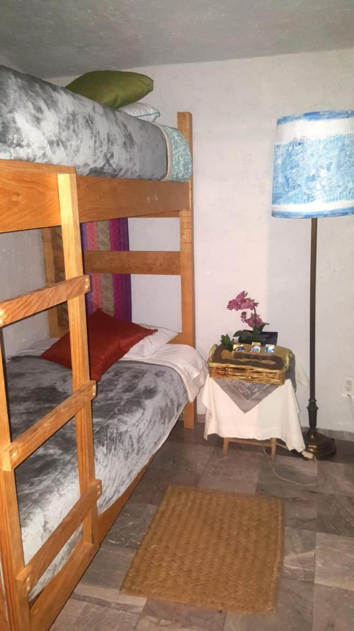 Mi Aldea Holistica Hotel Мексико Сити Екстериор снимка